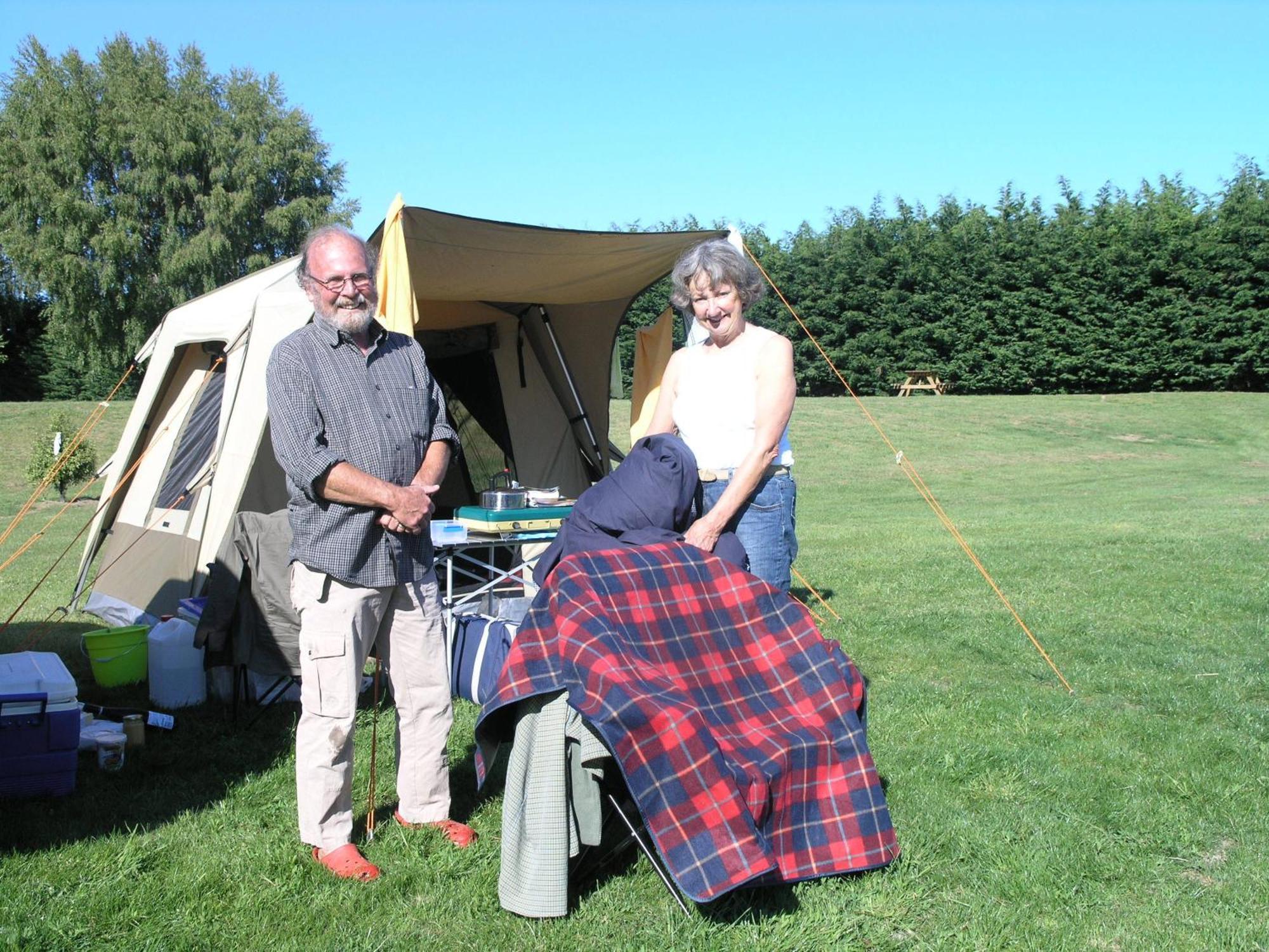 Blenheim Bridges Holiday Park ภายนอก รูปภาพ